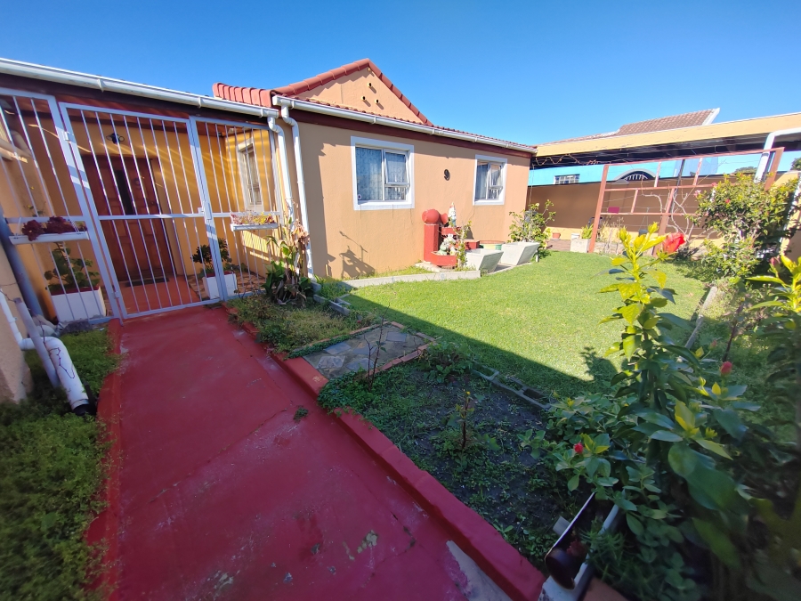 2 Bedroom Property for Sale in Forest Village Western Cape